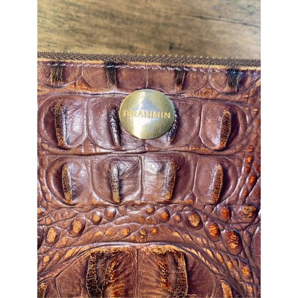 Brahmin Textured Leather Wallet Pecan Melbourne Brown Double Zip - Picture 3 of 14